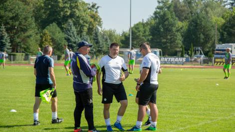 Zawodnicy na boisku