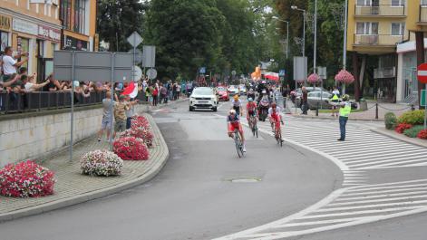 Kolaże jadą 