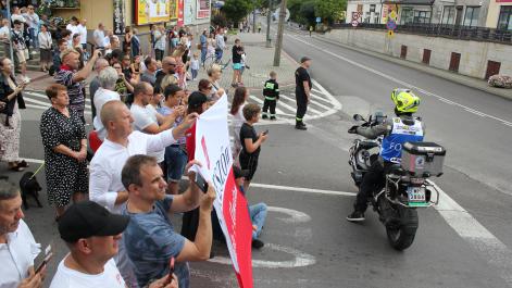 Kibice licznie przybyli na wyścig